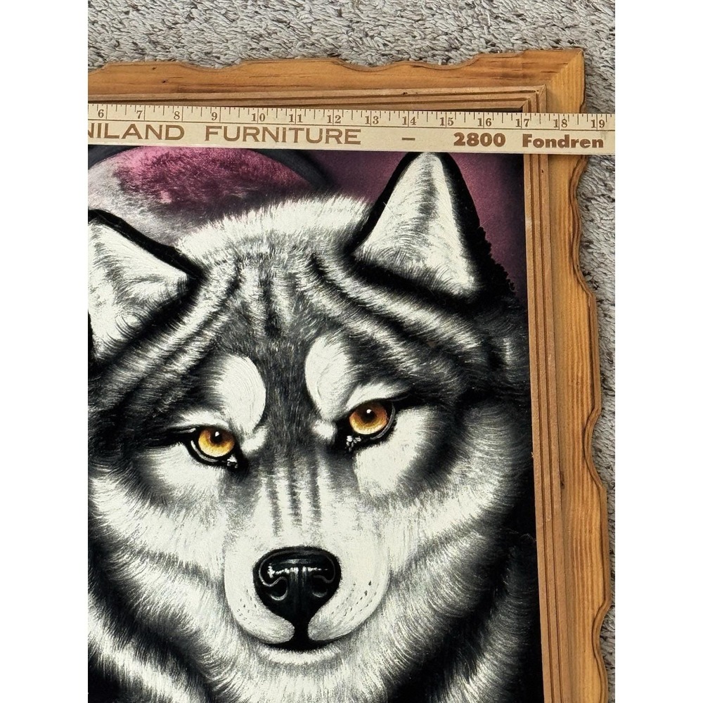 Vintage Oil Painting on Velvet Wolf Mexican Folk Art Velvet Artwork SIGNED 25x19 - Picture 9 of 10